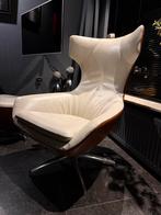 Leolux Caruzzo fauteuil + poef - Zo goed als nieuw!, Ophalen of Verzenden, Zo goed als nieuw, Leer, 75 tot 100 cm