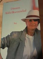 Distanza - Adèle Bloemendaal, Adèle Bloemendaal, Ophalen of Verzenden, 20e eeuw of later, Gelezen