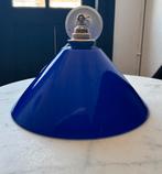 Franse vintage melkglas driehoek blauwe opaline wandlamp kap, Ophalen of Verzenden, Metaal