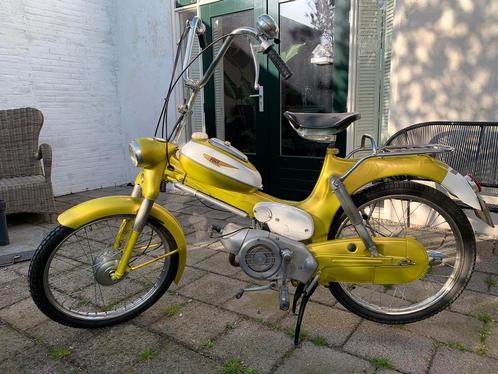 Puch MV 50 sky track, Fietsen en Brommers, Brommers | Oldtimers, Puch, Ophalen