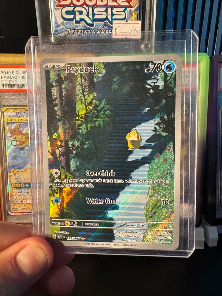 Psyduck 151 art rare, Hobby en Vrije tijd, Verzamelkaartspellen | Pokémon, Zo goed als nieuw, Losse kaart, Ophalen of Verzenden