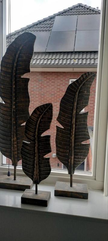 Houten Decoratie Veren Set beschikbaar voor biedingen