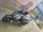 TE KOOP VESPA CUSTOM, Fietsen en Brommers, Scooters | Vespa, Ophalen of Verzenden, Zo goed als nieuw