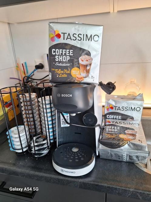 Tassimo koffiemachine, Witgoed en Apparatuur, Koffiezetapparaten, Zo goed als nieuw, Koffiepads en cups, Koffiemachine, Afneembaar waterreservoir