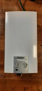 Vailant keuken geiser PV-102-2, Doe-het-zelf en Verbouw, Geisers en Boilers, Minder dan 20 liter, Ophalen of Verzenden, Zo goed als nieuw