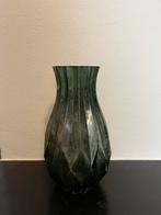 Groene vaas., Huis en Inrichting, Woonaccessoires | Vazen, Minder dan 50 cm, Groen, Glas, Gebruikt