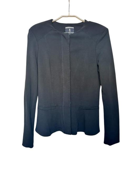 Summum Blazer Maat 38 Zwart Peplum Sjiek, Kleding | Dames, Jasjes, Kostuums en Pakken, Zo goed als nieuw, Jasje, Maat 38/40 (M)