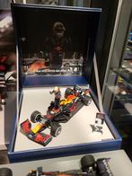 Verstappen abu dahbi 2020 boxje kerst of sinterklaas, Hobby en Vrije tijd, Modelauto's | 1:43, Ophalen of Verzenden, Zo goed als nieuw