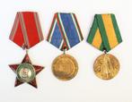 Lot Bulgarije 3 stuks medailles - onderscheidingen, Verzamelen, Militaria | Algemeen, Overige gebieden, Ophalen of Verzenden, Landmacht