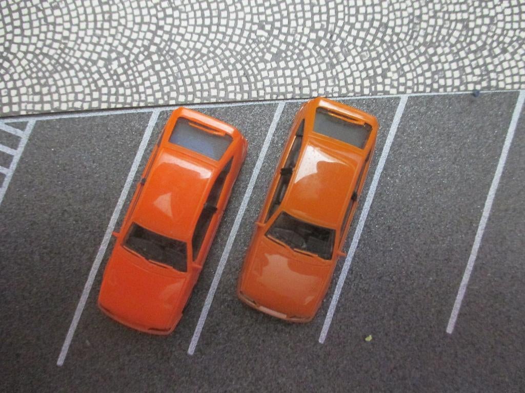 Opel Kadett E Gsi - Herpa oranjebruin, Hobby en Vrije tijd, Ophalen of Verzenden, Zo goed als nieuw, Auto, Herpa