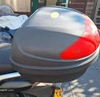 Motorscooter koffer voor 2 helmen, Motoren, Accessoires | Koffers en Tassen, Ophalen, Zo goed als nieuw