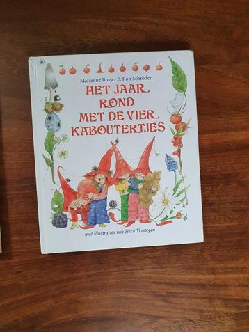 320 / HET JAAR ROND MET DE VIER KABOUTERTJES van M Busser beschikbaar voor biedingen