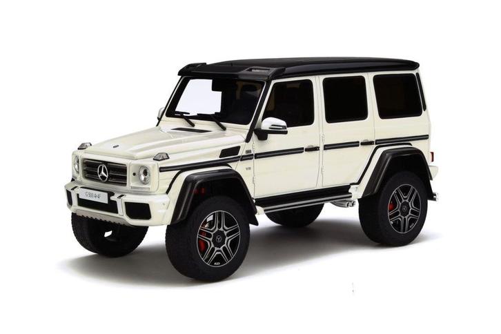 GT Spirit Mercedes-Benz G500 4x4 2 Diamond White, Hobby en Vrije tijd, Modelauto's | 1:18, Zo goed als nieuw, Auto, Overige merken