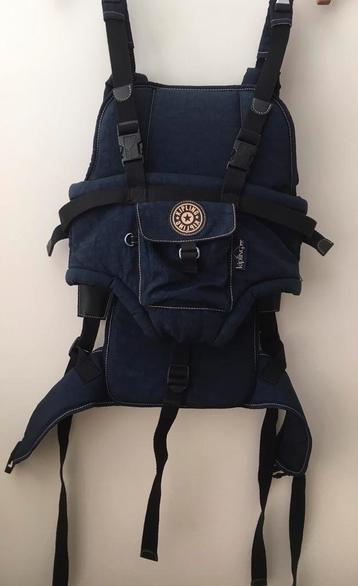 Kipling baby draagzak beschikbaar voor biedingen
