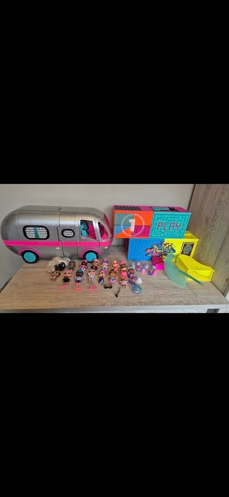 L.O.L surprise camper , clubhuis, poppetjes & Accesoires, Ophalen of Verzenden, Gebruikt