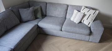 Te koop: IKEA Kivik hoekbank – grijs, in goede staat - afbeelding 2