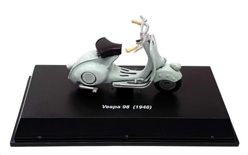 59888: Vespa 98 - 1946 - New-Ray 1:32, Hobby en Vrije tijd, Modelauto's | 1:32, Zo goed als nieuw, Overige typen, Overige merken