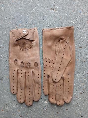 Bruine vintage leren fiets handschoenen. beschikbaar voor biedingen