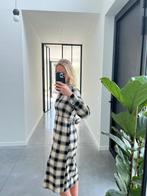 Geruite jurk, Kleding | Dames, Jurken, Overige kleuren, Ophalen of Verzenden, Zo goed als nieuw, Knielengte