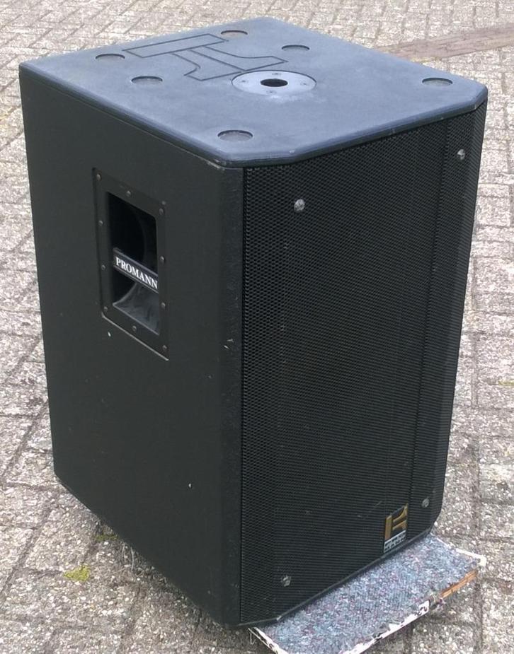 Luidsprekers subs 15 inch 400-800 Watt Promann, 2 stuks, Audio, Tv en Foto, Luidsprekers, Gebruikt, Subwoofer, 120 watt of meer