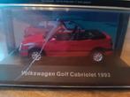 Vw golf cabrio model 1993 1:43 € 20.00, Hobby en Vrije tijd, Modelauto's | 1:43, Ophalen of Verzenden, Zo goed als nieuw, Auto