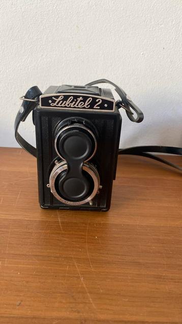 Lubitel 2 twin lens camera beschikbaar voor biedingen