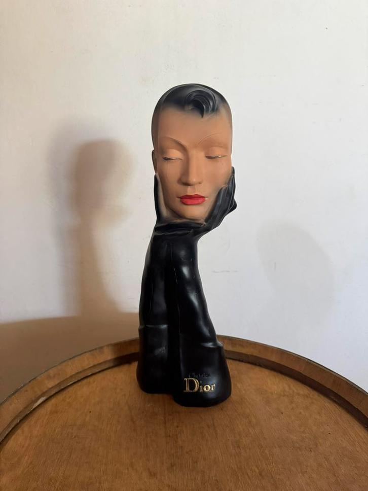 Klassiek Christian Dior Etalage Beeld, Antiek en Kunst, Kunst | Designobjecten, Ophalen of Verzenden