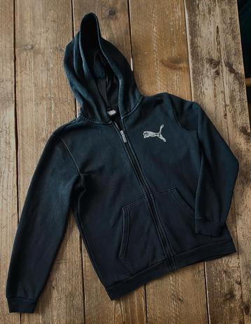 Zwart Puma sportvest / hoodie maat 164.
 beschikbaar voor biedingen