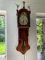 Authentieke Friese Staartklok (groot model), Ophalen