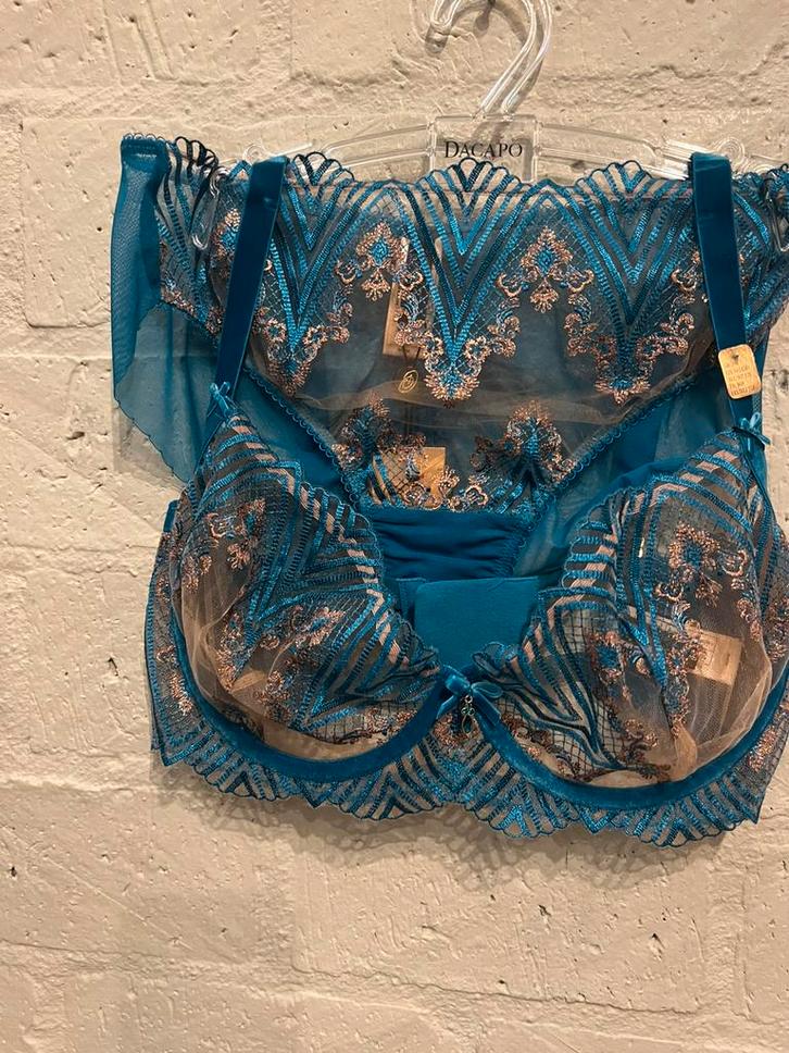 Dita von Teese bh slip string  NIEUW!! Nu 50%, Kleding | Dames, Ondergoed en Lingerie, BH, Zwart, Ophalen of Verzenden