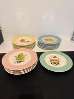 18 gebaksschotels blondelicious blond Amsterdam, Blond Amsterdam, Ophalen of Verzenden, Zo goed als nieuw, Bord(en)