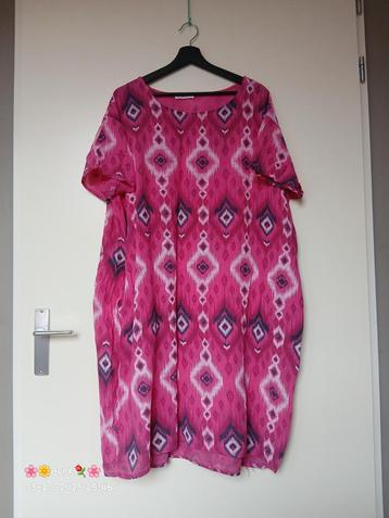 knalroze rechte jurk new collection maat 50-52 beschikbaar voor biedingen