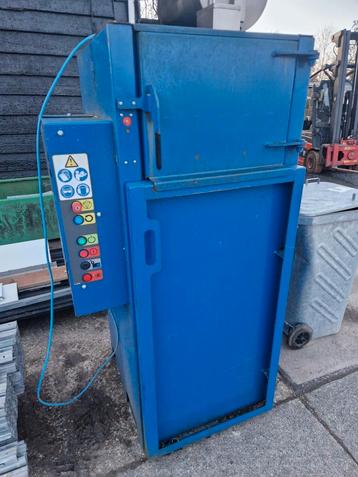 Glas crusher hakselaar  beschikbaar voor biedingen