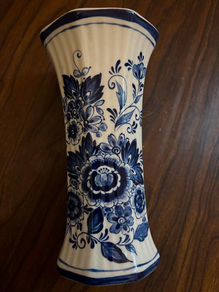 Delfts Blauw Vaas Handwerk de hoogte is : 21cm, Antiek en Kunst, Antiek | Vazen, Ophalen of Verzenden