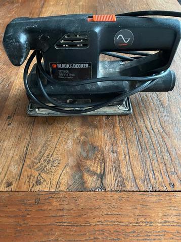 Black & Decker Schuurmachine - Gebruikt beschikbaar voor biedingen