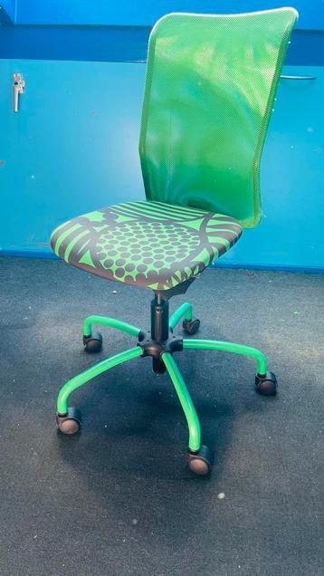 Groene Ikea Bureaustoel beschikbaar voor biedingen