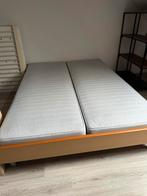 Tweepersoonsbed 220x180 met goede matrassen, Ophalen, Gebruikt, Bruin, Tweepersoons