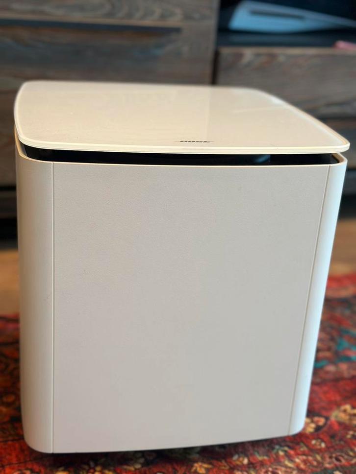 Bose Acoustimass 700 – Wit – Krachtige Draadloze Basmodule, Audio, Tv en Foto, Luidsprekers, Zo goed als nieuw, Subwoofer, 120 watt of meer