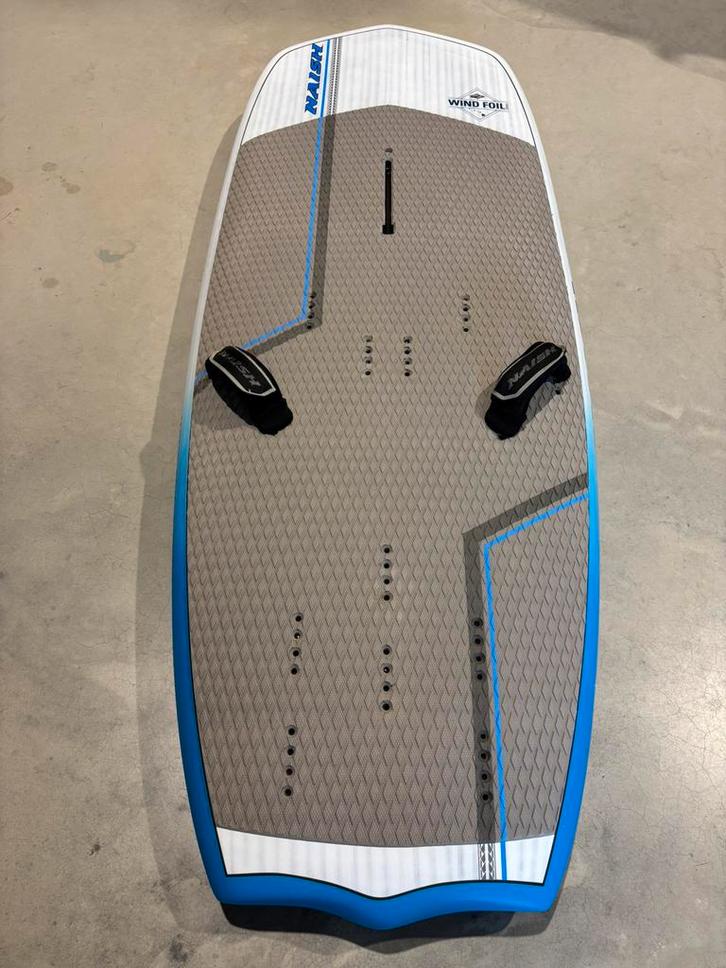 Naish Wind/Wing Foil - 131L / Crossover board in topstaat!, Watersport en Boten, Wingsurfen, Gebruikt, Wingsurf-board, Ophalen