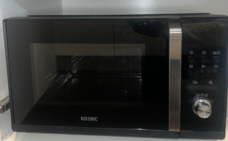 Koenic Combimagnetron - Weinig Gebruikt (zwart), Witgoed en Apparatuur, Magnetrons, Gebruikt, Vrijstaand, Combimagnetron, 45 tot 60 cm