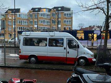 5 Mercedes minibus Sprinter passagier stoelen beschikbaar voor biedingen