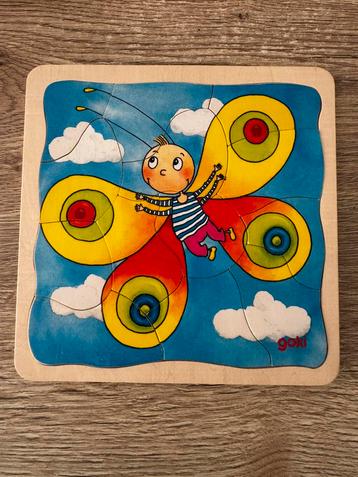 Goki 4 delige houten puzzel vlinder beschikbaar voor biedingen