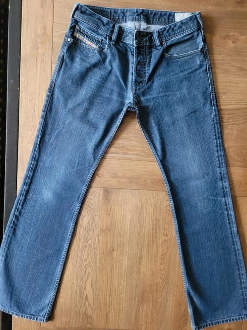 ZGAN CLASSIC VINTAGE DIESEL ZATINY REGULAR BOOTCUT 31/32!!, Kleding | Heren, Spijkerbroeken en Jeans, Zo goed als nieuw, Ophalen of Verzenden