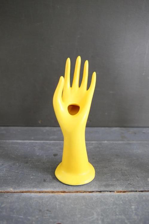 Vintage vaas solifleur / ringhouder geel hand, Antiek en Kunst, Antiek | Vazen, Verzenden