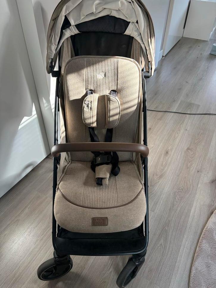 Joie Signature Parcel LX Kinderwagen - Sandstone, Kinderen en Baby's, Kinderwagens en Combinaties, Zo goed als nieuw, Kinderwagen