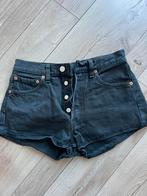 Levi’s kort spijkerbroekje, maat W28/L32, Blauw, Ophalen of Verzenden, Zo goed als nieuw, W28 - W29 (confectie 36)