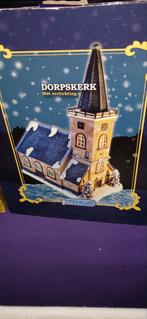 Typisch Hollands Dorpskerk met Verlichting, Diversen, Kerst, Ophalen, Nieuw