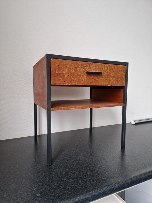 Vintage Cordemeijer Carrelle ladekastje bijzet Auping/Pastoe, Huis en Inrichting, Tafels | Bijzettafels, Zo goed als nieuw, 45 tot 60 cm