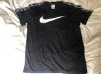 nike t shirt zwart wit, Ophalen of Verzenden, Zo goed als nieuw, Zwart