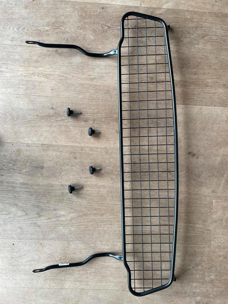 Skoda Superb (2014) Hondenrek - Zo goed als nieuw!, Auto diversen, Hondenrekken, Zo goed als nieuw, Ophalen